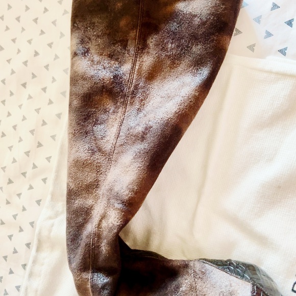 DONALD J PLINER HIGH LEG BOOTS - Picture 13 of 13